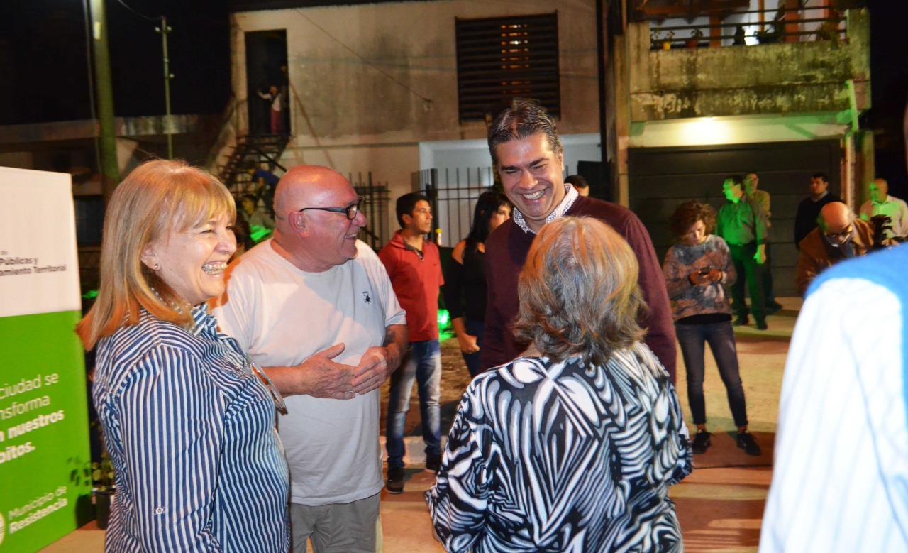 En Villa San Juan Capitanich Inaugur Dos Cuadras M S De Pavimento Urbano