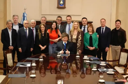 Captura de pantalla 2025-11-03 185346