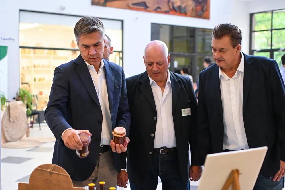 WhatsApp Image 2026-03-21 at 12.09.41