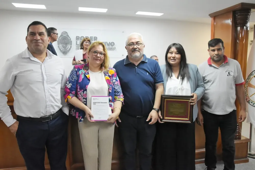 WhatsApp Image 2025-12-12 at 07.08.08