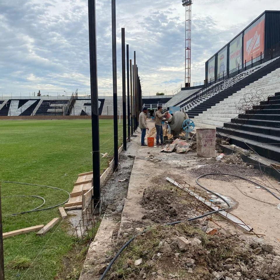 330973583_904580690856932_2424312146767864925_n