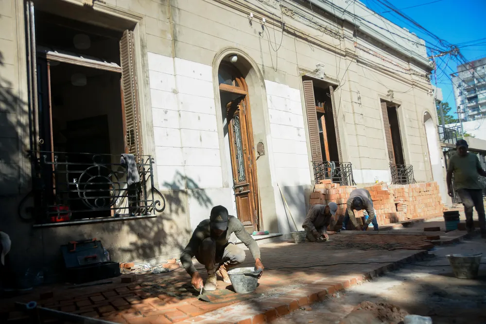 WhatsApp Image 2025-11-20 at 09.16.42