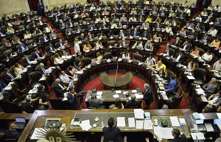 DIPUTADOS
