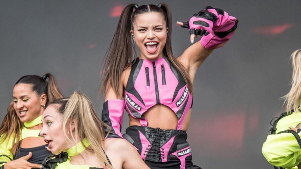 emilia-mernes-recital-jpg.