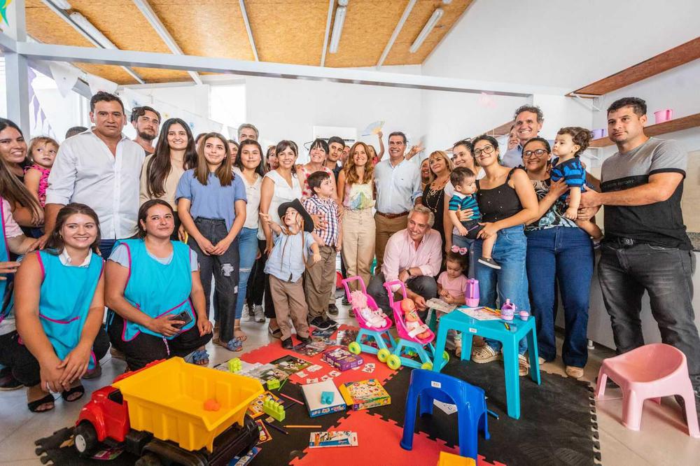 63dae98f0c209775787076