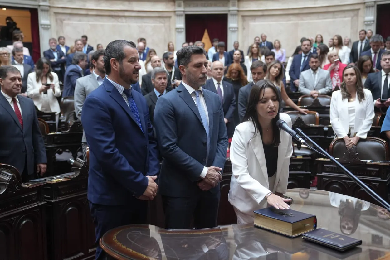 WhatsApp Image 2025-12-03 at 15.15.10