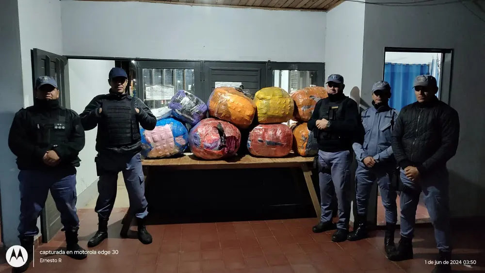 7b21e226-f7eb-45d4-8f33-6439e91fd5c0