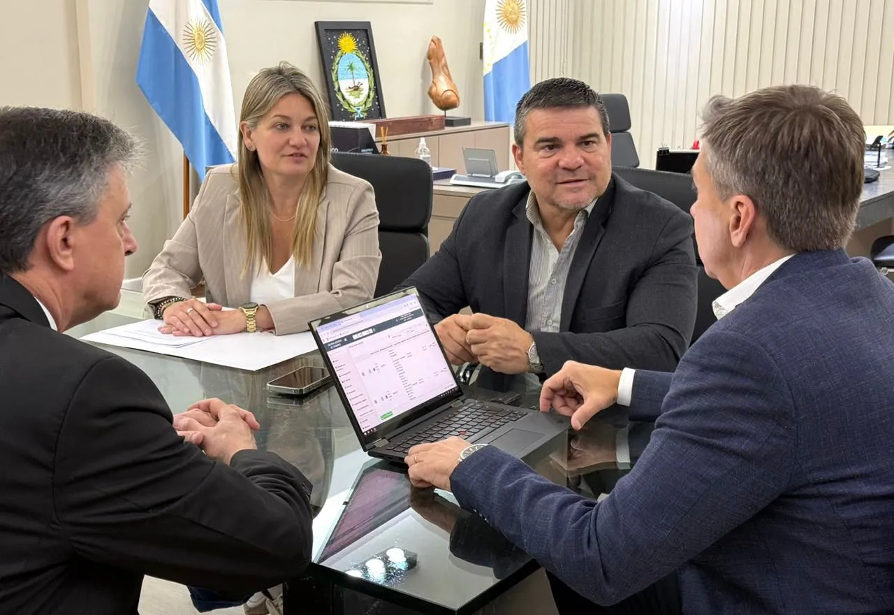 WhatsApp Image 2025-11-19 at 08.21.18