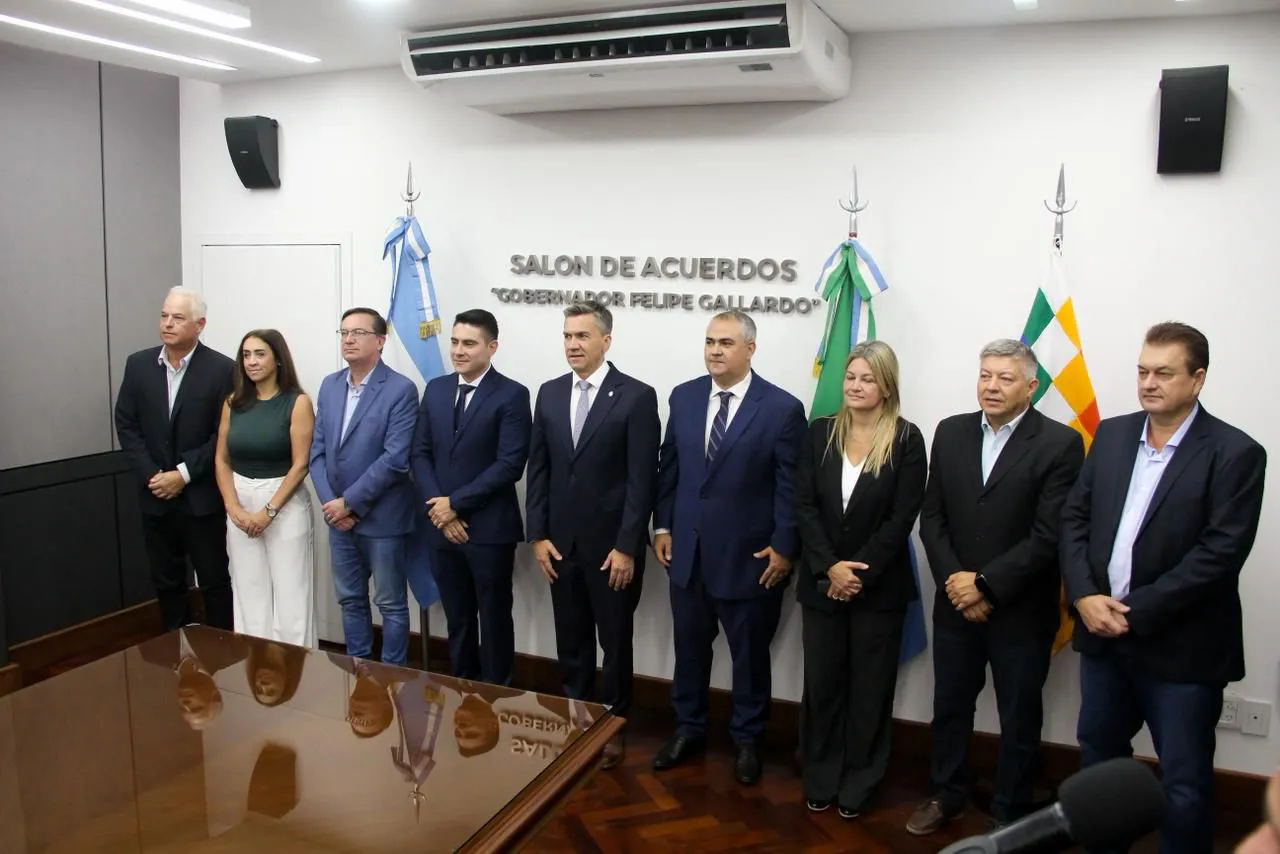 WhatsApp Image 2025-12-11 at 09.28.04