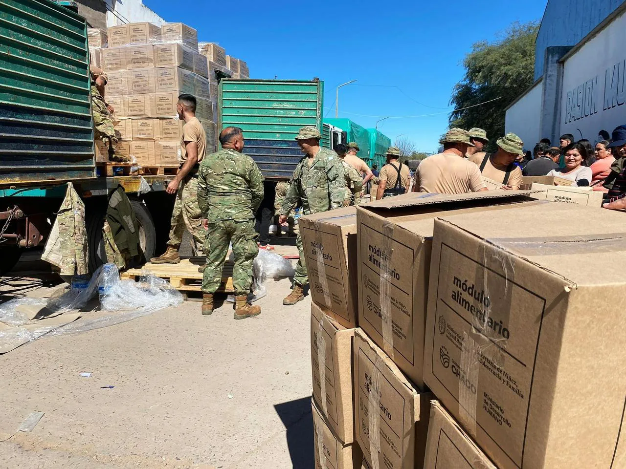 WhatsApp Image 2025-12-05 at 09.41.11