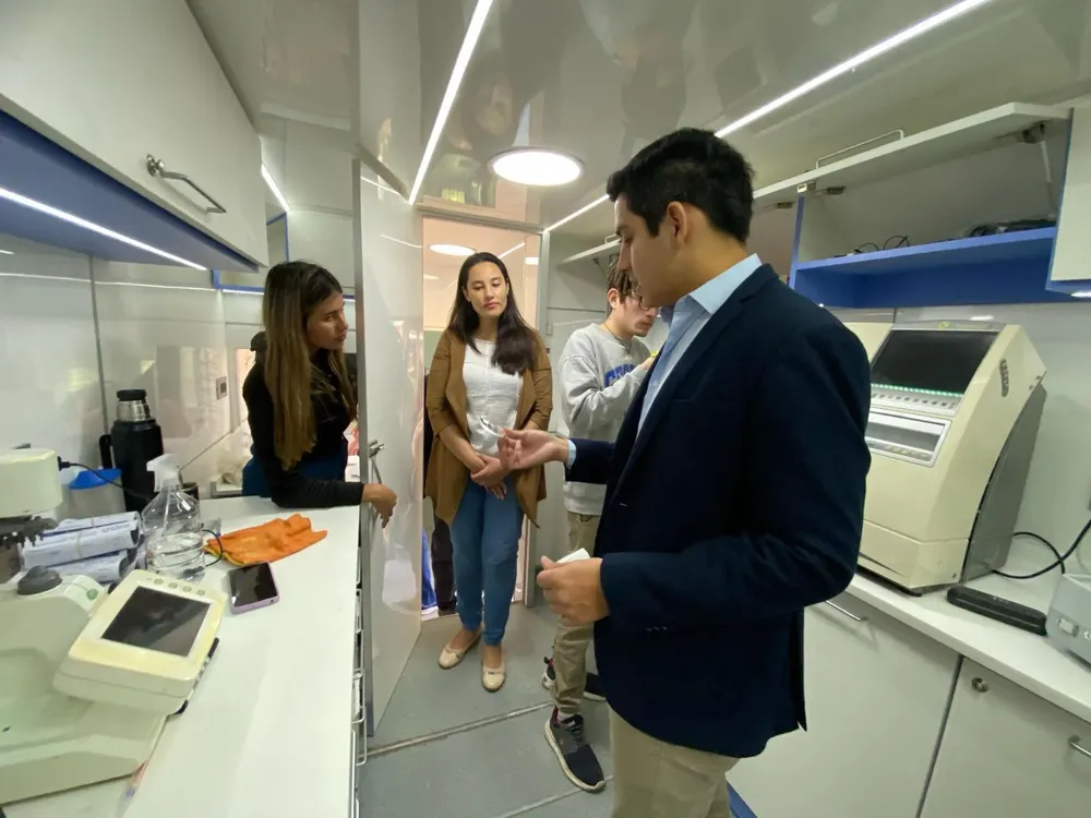 WhatsApp Image 2025-05-20 at 10.12.28