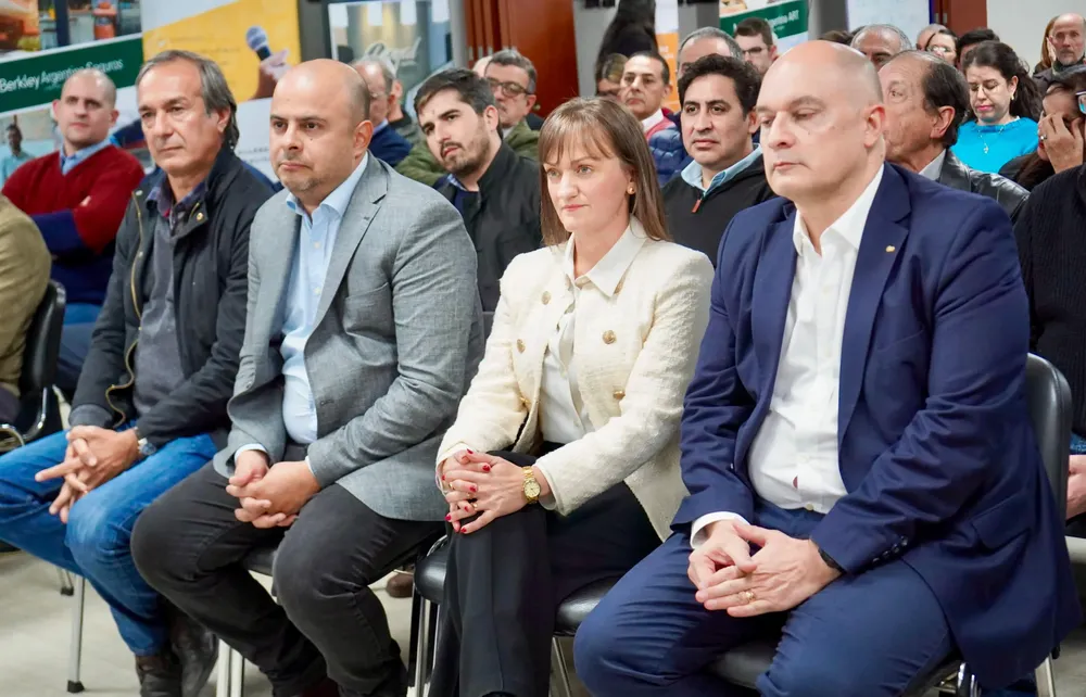 WhatsApp Image 2025-06-12 at 09.27.02