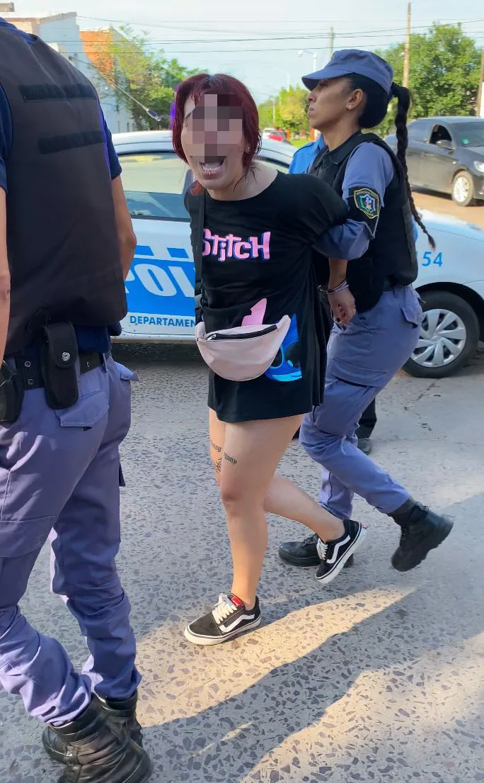 WhatsApp Image 2024-12-06 at 10.42.33